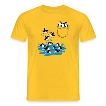 Penguin Jump Into The Water Pocket Design - Men's T-Shirt - yellow - Front - AI Model Male 178 dark (178cm)