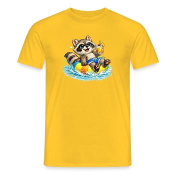 Waschbär im Schwimmring mit Cocktail  Beschreibung - Männer T-Shirt - Gelb - Vorne - AI Model Male 178 dark (178cm)