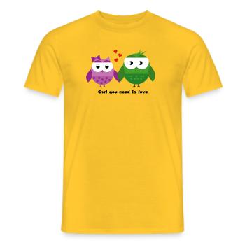 Eulen-Liebe: Owl You Need Is Love - Männer T-Shirt - Gelb - Vorne - AI Model Male 178 dark (178cm)