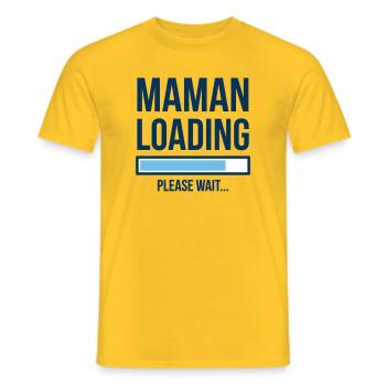 Maman Loading Chargement Bébé Design - T-shirt homme - jaune - Devant - AI Model Male 178 dark (178cm)