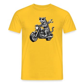 Leopard auf Motorrad mit Sonnenbrille - Männer T-Shirt - Gelb - Vorne - AI Model Male 178 dark (178cm)