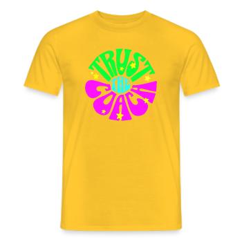 T-shirt de coach de tennis, sweat à capuche Trust the Coach - T-shirt homme - jaune - Devant - AI Model Male 178 dark (178cm)