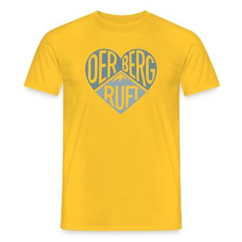 Der Berg ruft - Herzdesign - Männer T-Shirt - Gelb - Vorne - AI Model Male 178 dark (178cm)