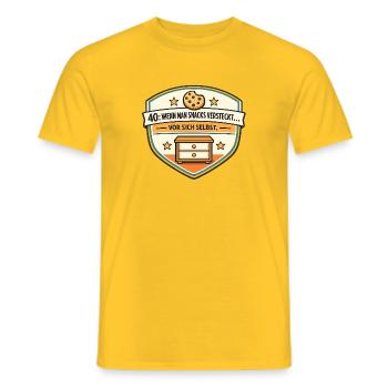 40er Snackversteck Badge - Männer T-Shirt - Gelb - Vorne - AI Model Male 178 dark (178cm)