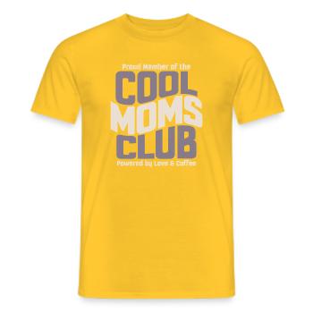 Mama Geschenk Muttertag - Cool Moms Club - Männer T-Shirt - Gelb - Vorne - AI Model Male 178 dark (178cm)