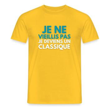 Je ne vieillis pas je deviens un classique - T-shirt homme - jaune - Devant - AI Model Male 178 dark (178cm)