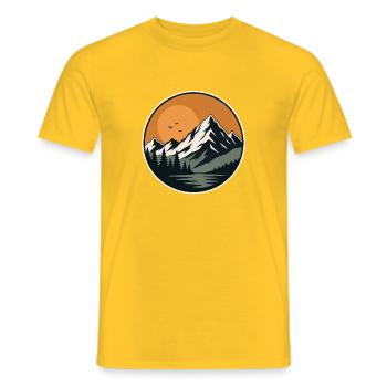 Gebirgslandschaft im Sonnenuntergang - Männer T-Shirt - Gelb - Vorne - AI Model Male 178 dark (178cm)