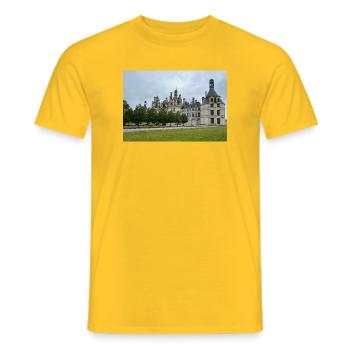 Chateau de Chambord - T-shirt homme - jaune - Devant - AI Model Male 178 dark (178cm)