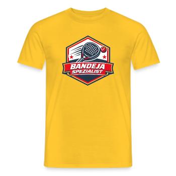 Tennis Logo Bandeja Spezialist - Männer T-Shirt - Gelb - Vorne - AI Model Male 178 dark (178cm)