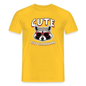 Raton laveur mignon mais criminel - T-shirt homme - jaune - Devant - AI Model Male 178 dark (178cm)