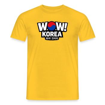 WOW! Korea – Koreanisches Kultur Design - Männer T-Shirt - Gelb - Vorne - AI Model Male 178 dark (178cm)