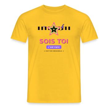 Sois Toi Édition Originale - T-shirt homme - jaune - Devant - AI Model Male 178 dark (178cm)