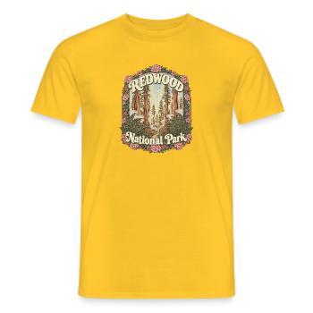 Parc national de Redwood, États-Unis, Californie Randonnée - T-shirt homme - jaune - Devant - AI Model Male 178 dark (178cm)