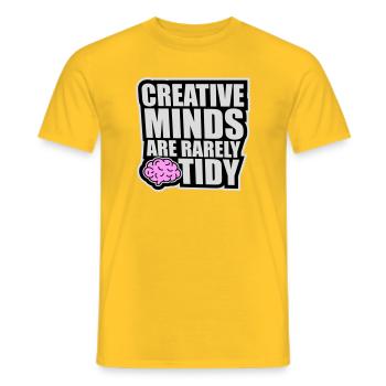 Les esprits créatifs sont rarement bien rangés Logo créatif drôle - T-shirt homme - jaune - Devant - AI Model Male 178 dark (178cm)