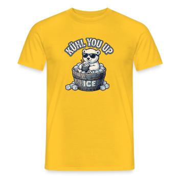 Süsser Eisbär Abkühlung - Männer T-Shirt - Gelb - Vorne - AI Model Male 178 dark (178cm)