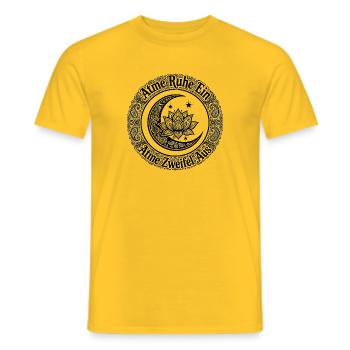 Atme Ruhe Ein Atme Zweifel Aus - Mond Lotus Sterne - Männer T-Shirt - Gelb - Vorne - AI Model Male 178 dark (178cm)