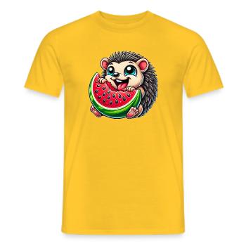 Niedlicher Igel Isst Wassermelone Sommer Fruchtig  - Männer T-Shirt - Gelb - Vorne - AI Model Male 178 dark (178cm)