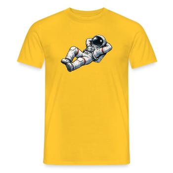 Relaxed astronaut in retro design - Men's T-Shirt - yellow - Front - AI Model Male 178 dark (178cm)