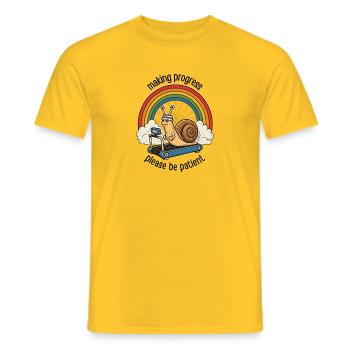 Patient snail on treadmill - Men's T-Shirt - yellow - Front - AI Model Male 178 dark (178cm)