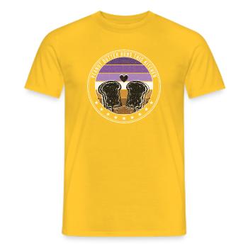 Erdnussbutter Marmelade - Spread Thick Pressed Tog - Männer T-Shirt - Gelb - Vorne - AI Model Male 178 dark (178cm)
