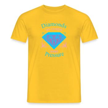 Diamant unter Druck Kraftmotiv - Männer T-Shirt - Gelb - Vorne - AI Model Male 178 dark (178cm)