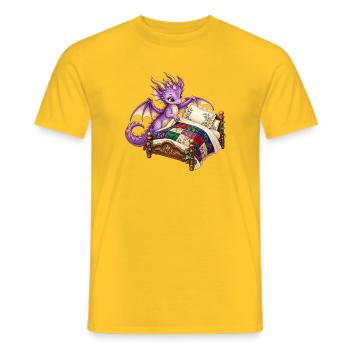 Lila Drache auf Quiltbett - Männer T-Shirt - Gelb - Vorne - AI Model Male 178 dark (178cm)