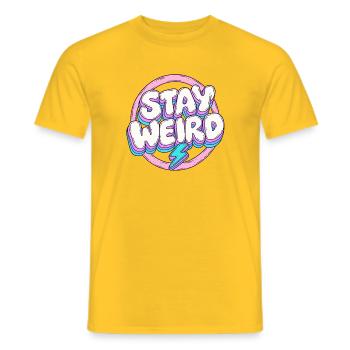 Stay Weird Pastell-Schriftzug mit Blitz - Männer T-Shirt - Gelb - Vorne - AI Model Male 178 dark (178cm)