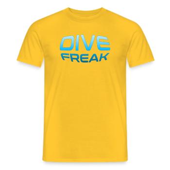 Pulsation océanique Dive Freak - T-shirt homme - jaune - Devant - AI Model Male 178 dark (178cm)