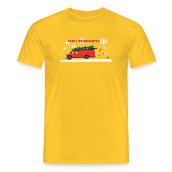 Feuerwehr Weihnachtsbaum Truck - Männer T-Shirt - Gelb - Vorne - AI Model Male 178 dark (178cm)
