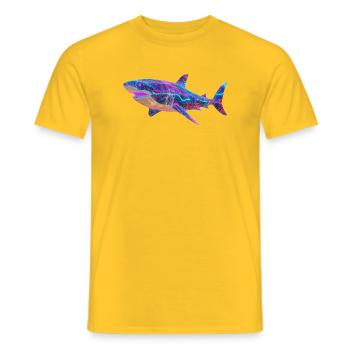 Cyber Hai: Futuristische Synthwave Ocean Art - Männer T-Shirt - Gelb - Vorne - AI Model Male 178 dark (178cm)