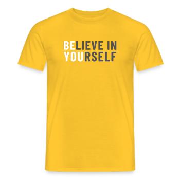 Crois en toi, sois toi-même - T-shirt homme - jaune - Devant - AI Model Male 178 dark (178cm)