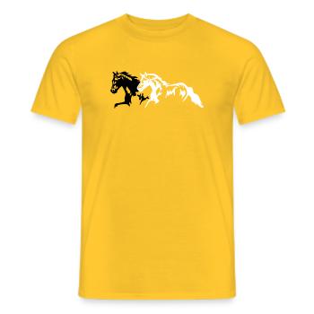 Pferde hengst - stute - fohlen - Männer T-Shirt - Gelb - Vorne - AI Model Male 178 dark (178cm)