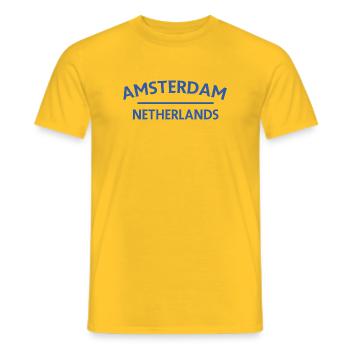 Amsterdam – Niederländisches Textdesign - Männer T-Shirt - Gelb - Vorne - AI Model Male 178 dark (178cm)