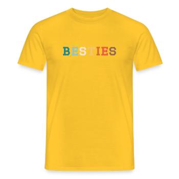 Besties - Männer T-Shirt - Gelb - Vorne - AI Model Male 178 dark (178cm)