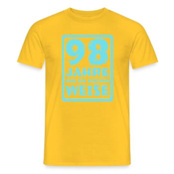 Weisheit 98 - Männer T-Shirt - Gelb - Vorne - AI Model Male 178 dark (178cm)
