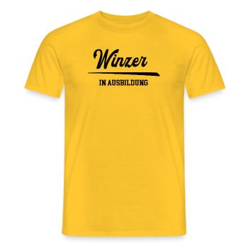 Winzer Ausbildung Winzerazubi Lehre Azubi Weingut - Männer T-Shirt - Gelb - Vorne - AI Model Male 178 dark (178cm)