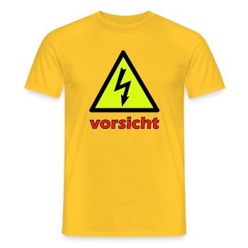Vorsicht Hochspannung - Männer T-Shirt - Gelb - Vorne - AI Model Male 178 dark (178cm)