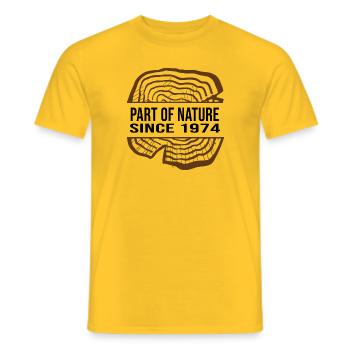 1974 geburtstag 48 jahre jubiläum jahresringe baum - Männer T-Shirt - Gelb - Vorne - AI Model Male 178 dark (178cm)