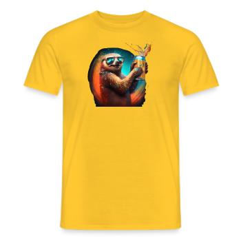 Cooles Faultier mit Sonnenbrille und Bier - Männer T-Shirt - Gelb - Vorne - AI Model Male 178 dark (178cm)