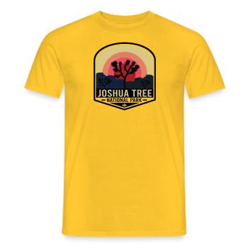 Joshua tree national park - Men's T-Shirt - yellow - Front - AI Model Male 178 dark (178cm)