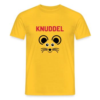 ★ Designfarben änderbar ★ Knuddelmaus - Männer T-Shirt - Gelb - Vorne - AI Model Male 178 dark (178cm)