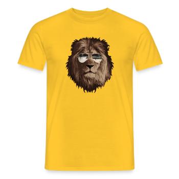 Cooler Löwe in coolen Schattierungen - Männer T-Shirt - Gelb - Vorne - AI Model Male 178 dark (178cm)