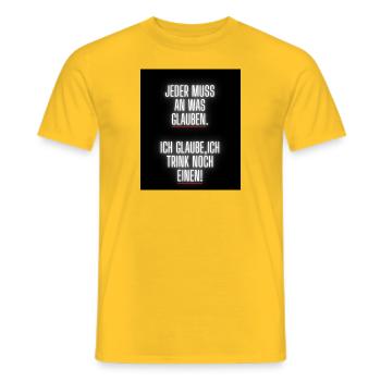 lustig, trinken - Männer T-Shirt - Gelb - Vorne - AI Model Male 178 dark (178cm)