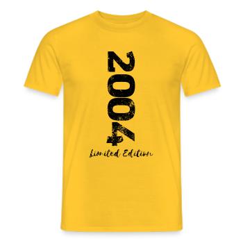 18. Geburtstag Junge Mädchen 18 Jahre 2004 Spruch - Männer T-Shirt - Gelb - Vorne - AI Model Male 178 dark (178cm)