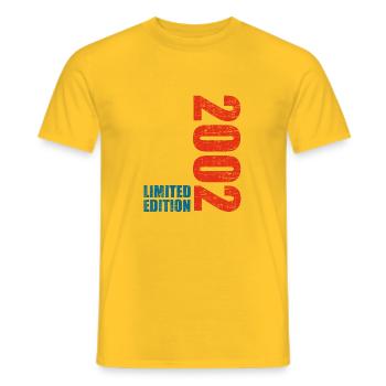 21th Birthday Boy Girl 21 Years 2002 Funny Gift - Männer T-Shirt - Gelb - Vorne - AI Model Male 178 dark (178cm)