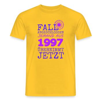 Fall 1997 - Männer T-Shirt - Gelb - Vorne - AI Model Male 178 dark (178cm)