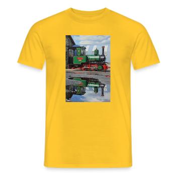 Reflexion der Dampflokomotive - Männer T-Shirt - Gelb - Vorne - AI Model Male 178 dark (178cm)