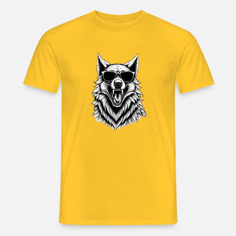 lachender Wolf mit Sonnenbrille - Männer T-Shirt - Gelb