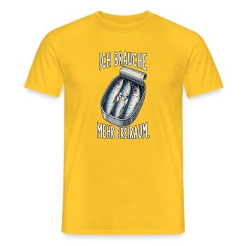 Ich brauche mehr Freiraum – Sardinen - Männer T-Shirt - Gelb - Vorne - AI Model Male 178 dark (178cm)