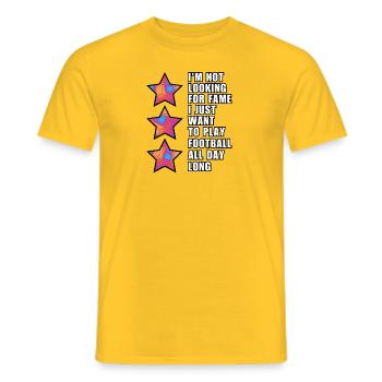 Ich will Fußballspielen - Fußball Geschenkidee - Männer T-Shirt - Gelb - Vorne - AI Model Male 178 dark (178cm)